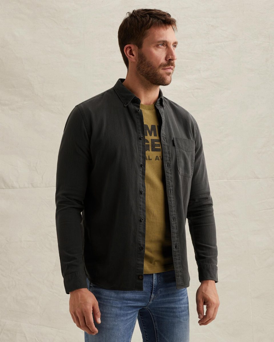 Overhemd met garment-dye wassing en borstzak – obsidian