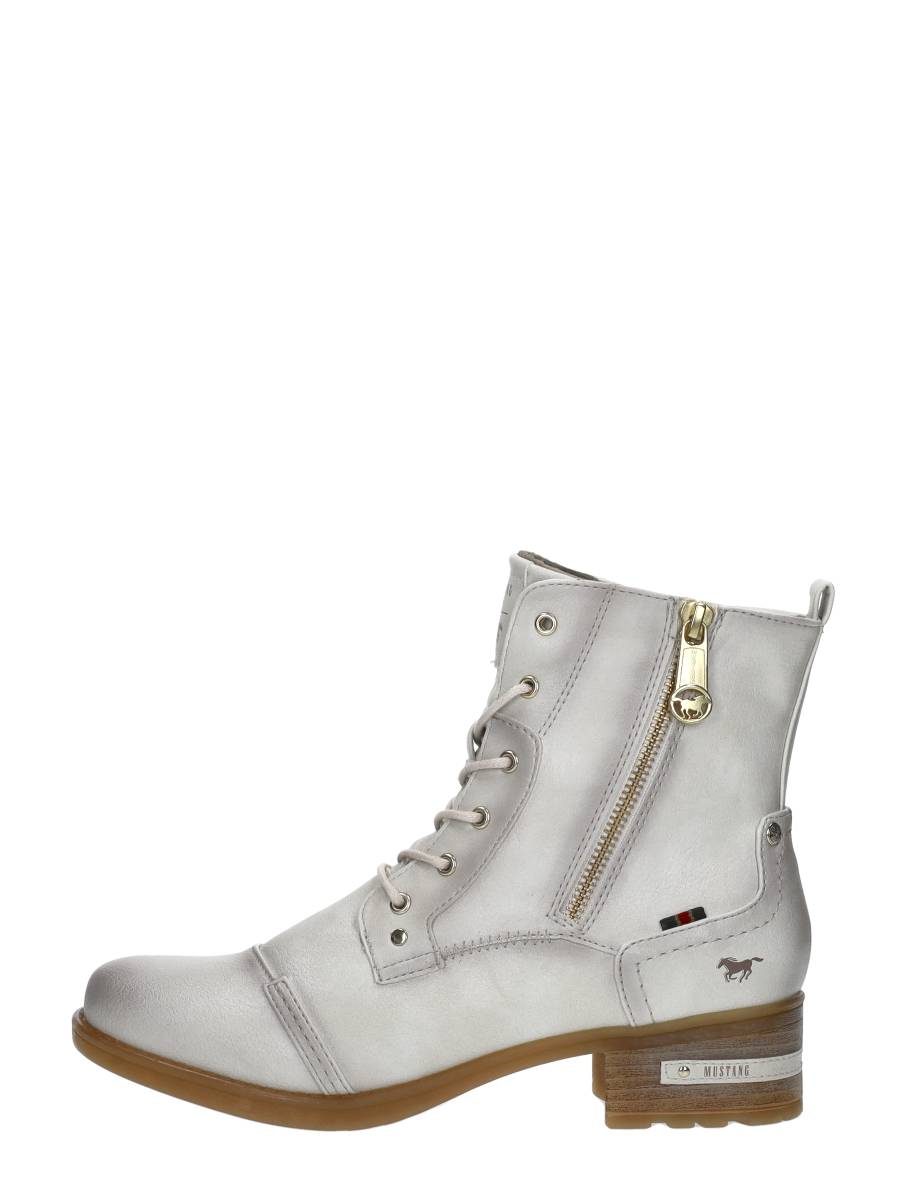 Mustang - Veterschoenen Hoog – gebroken wit