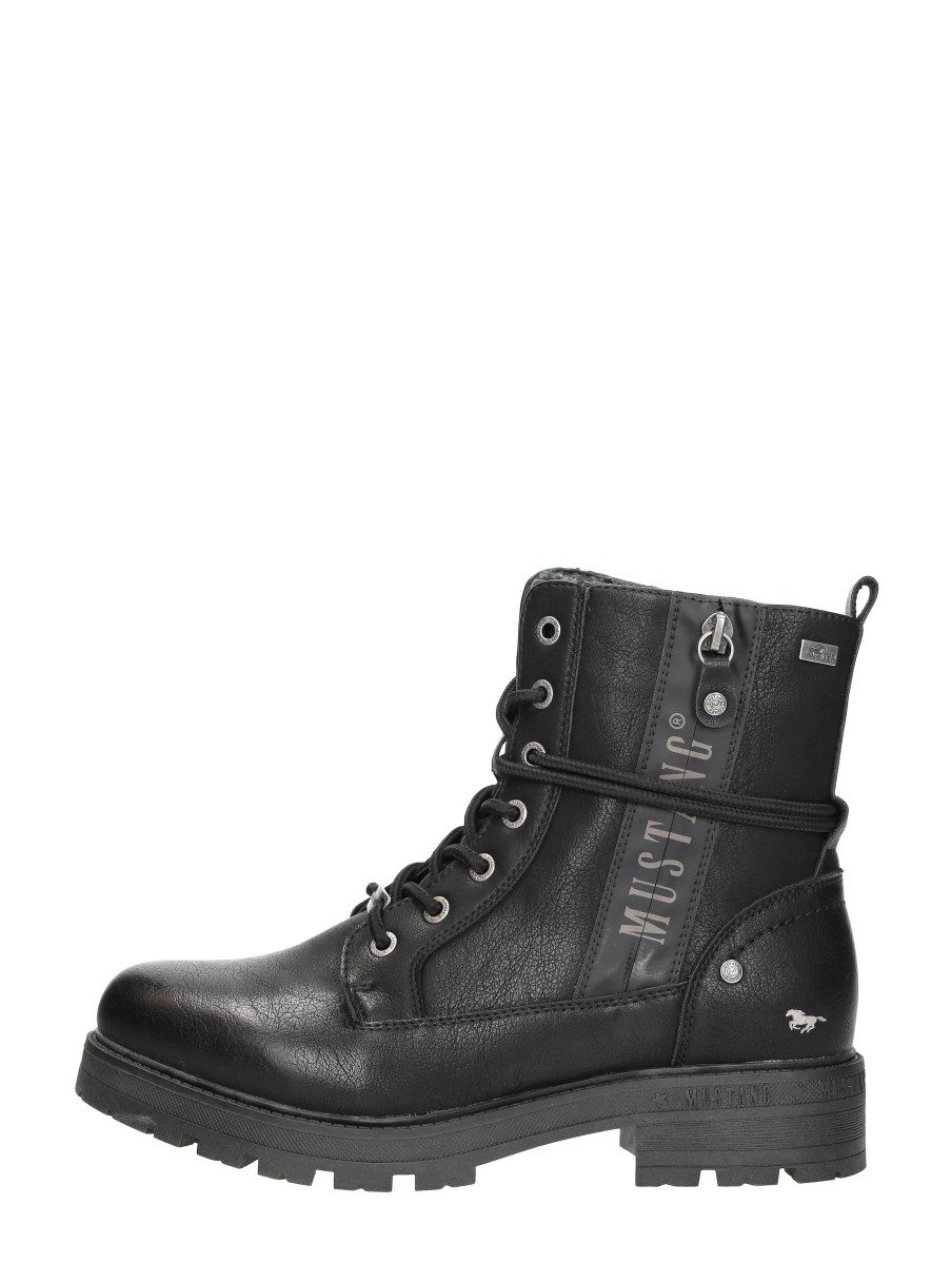 Mustang - Veterschoenen Hoog – zwart