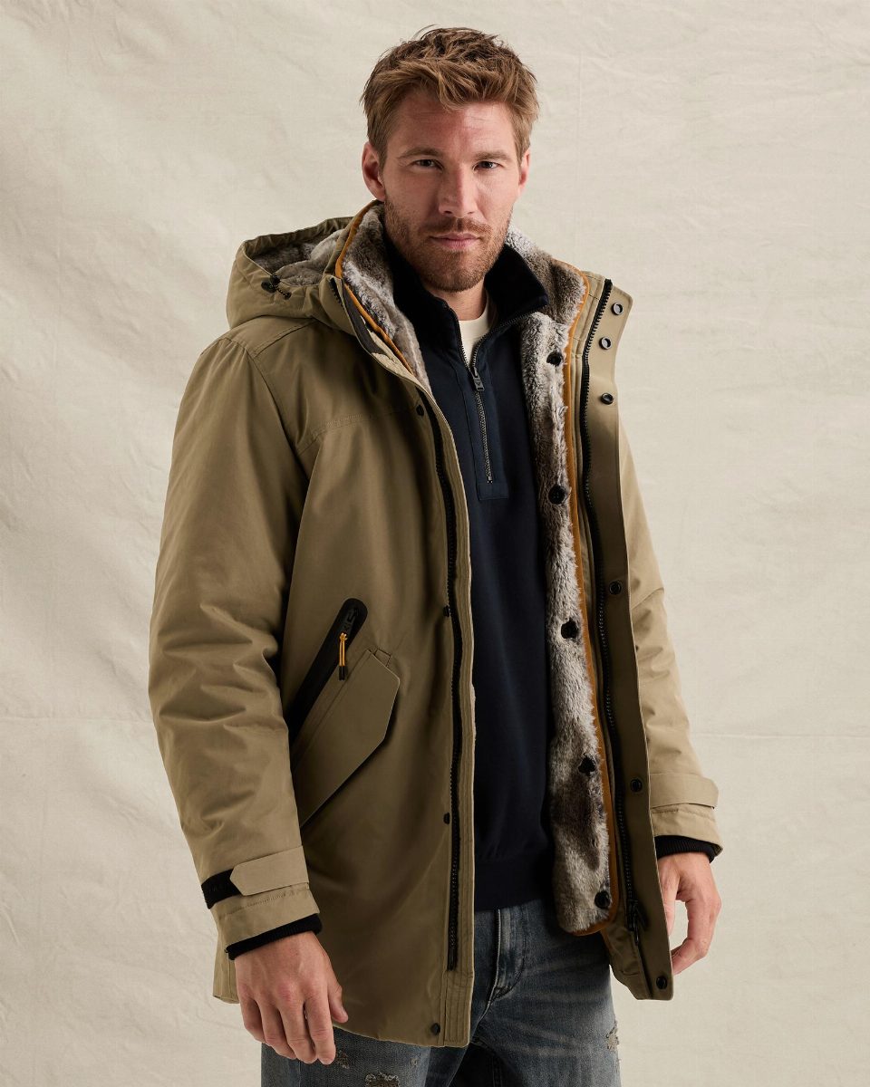 Hydropacker parka – overland trek
