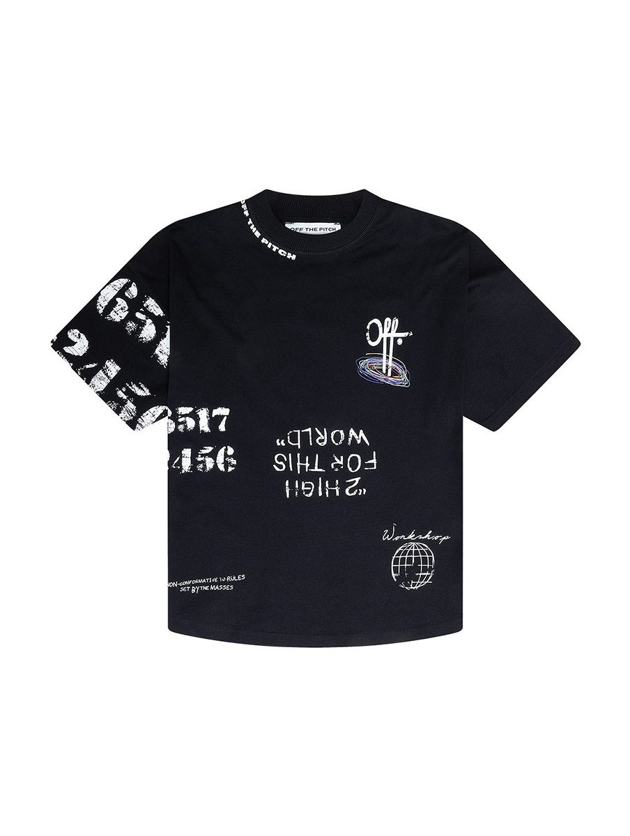 Off The Pitch - Chalk Oversized Tee Unisex – zwart