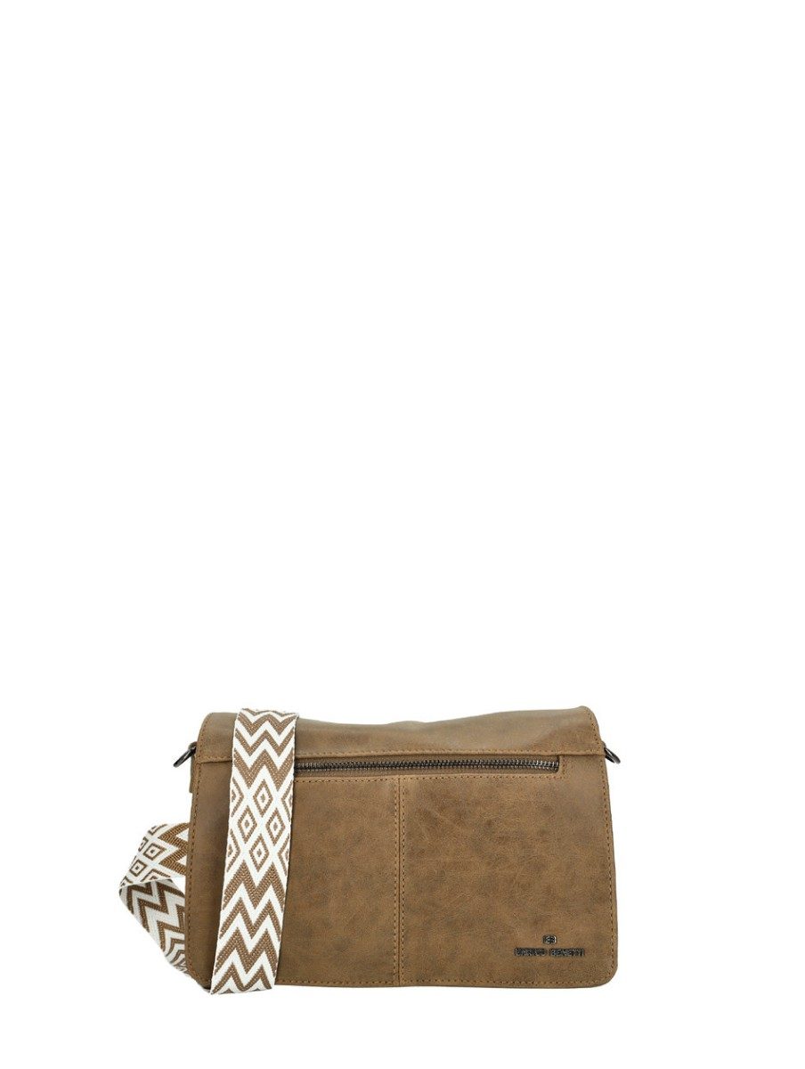 Enrico Benetti - Stacey – camel