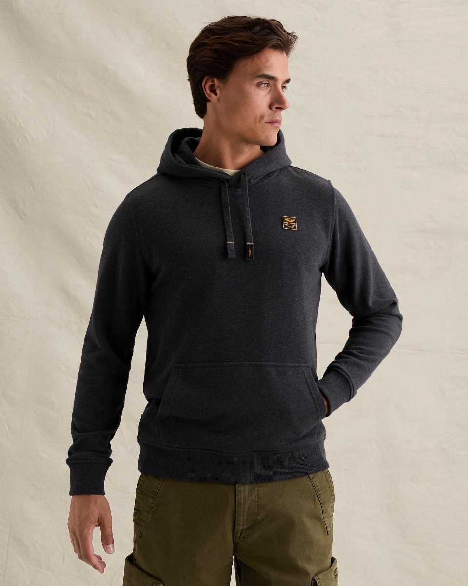 Hoodie met rubberen badge en kangoeroezak – salute