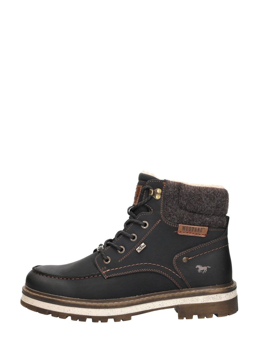Mustang - Veterschoenen Hoog – zwart