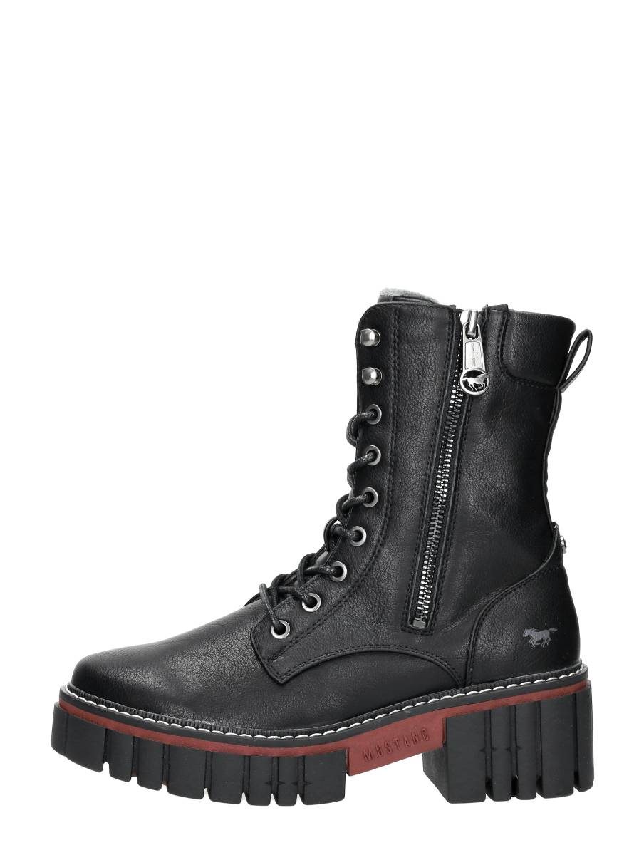Mustang - Veterschoenen Hoog – zwart