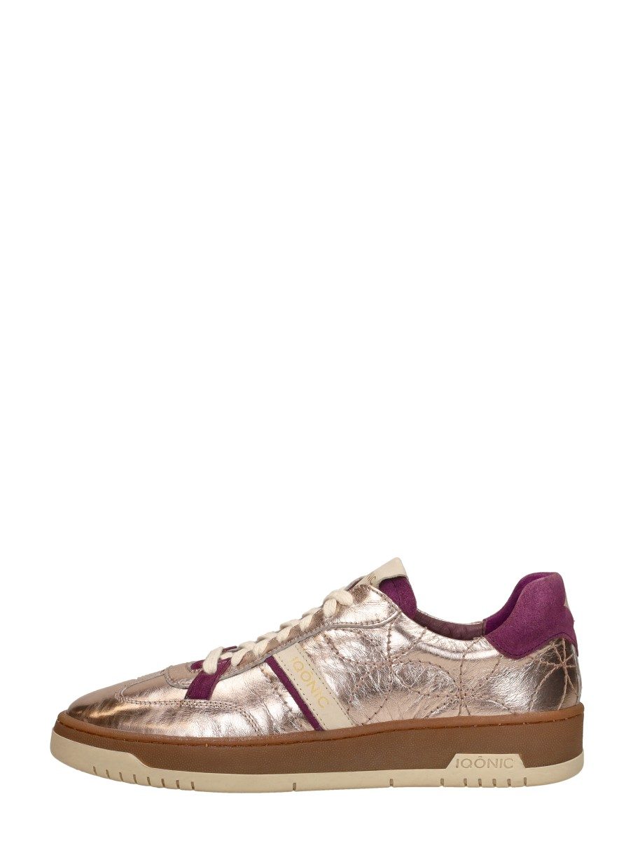 Iqonic - Sneakers Laag – goudkleur