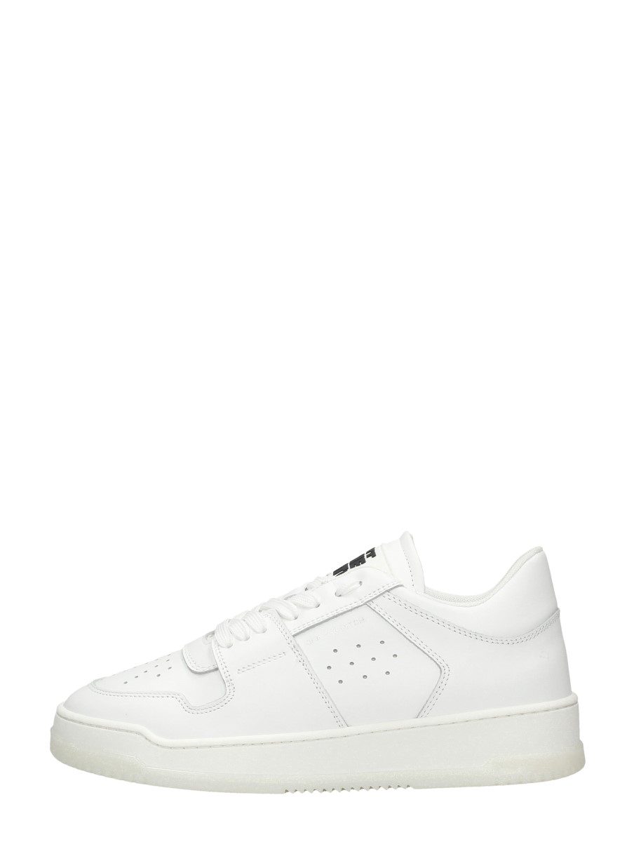 Off The Pitch - Supernova Low – wit