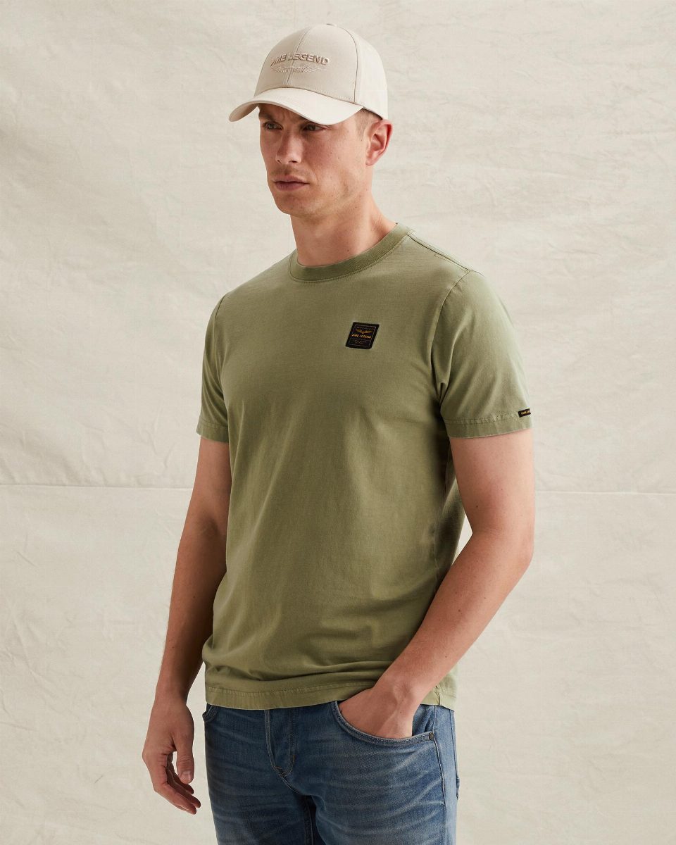T-shirt in een katoenblend met garment-dye wassing – mosstone