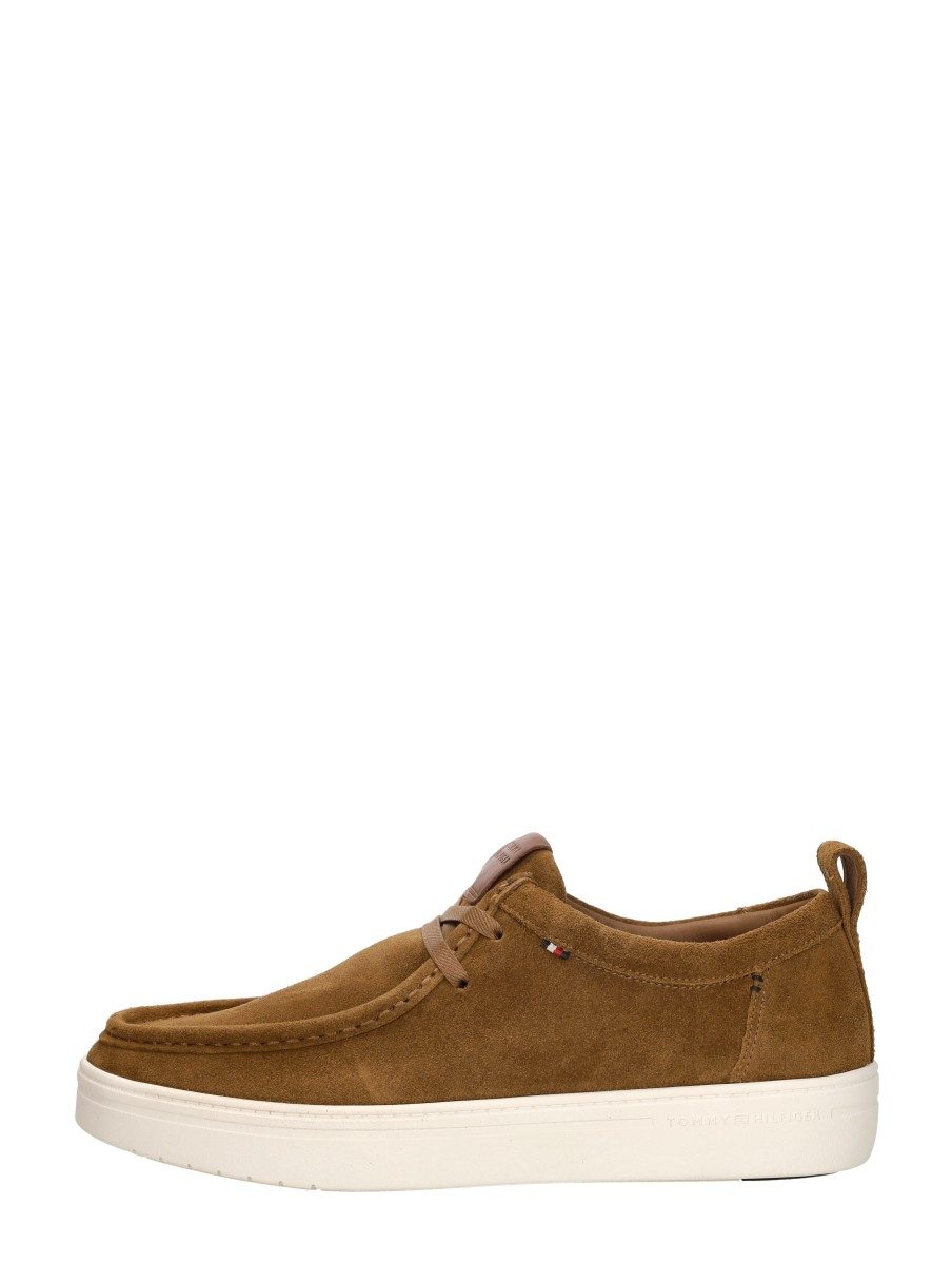 Tommy Hilfiger - Modern Light Suede Moc Toe Shoe – cognac
