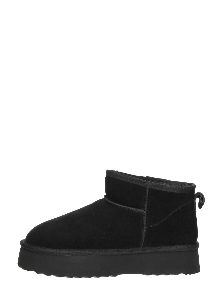 Shoecolate - Enkellaarsjes Plat – zwart