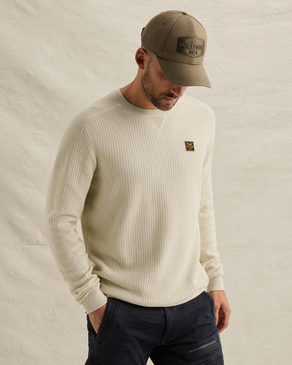 Trui met allover streeppatroon en structuur – bone white